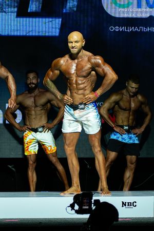 MAN'S PHYSIQUE 179